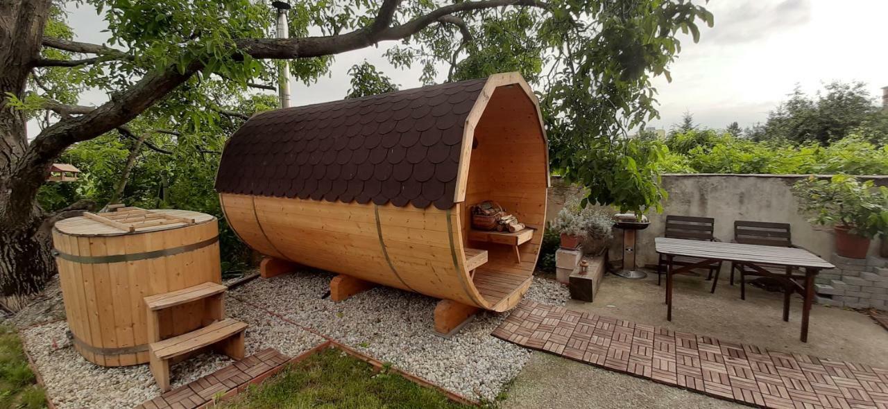Sauna Dom Пезинок Экстерьер фото